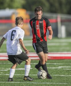 Riley Nett's 4 goals lift University to 6-0 win over Preston in sectional semifinal
